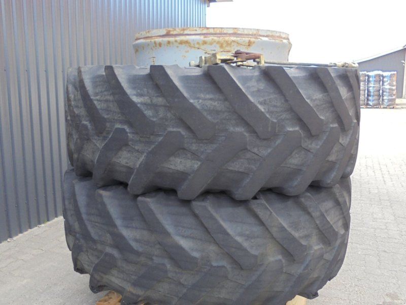 Pirelli TM700