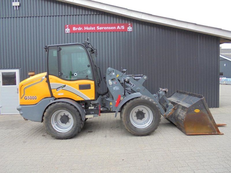Giant G5000