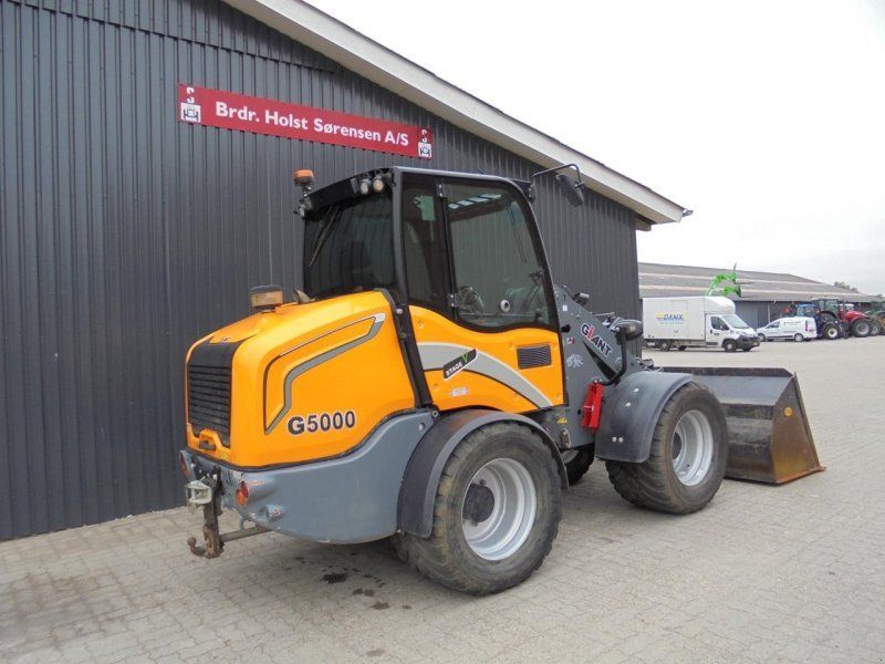 Giant G5000