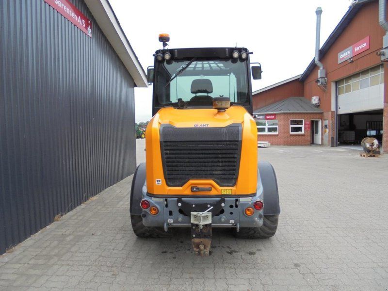 Giant G5000