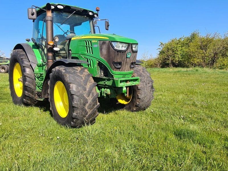 John Deere 6.210R