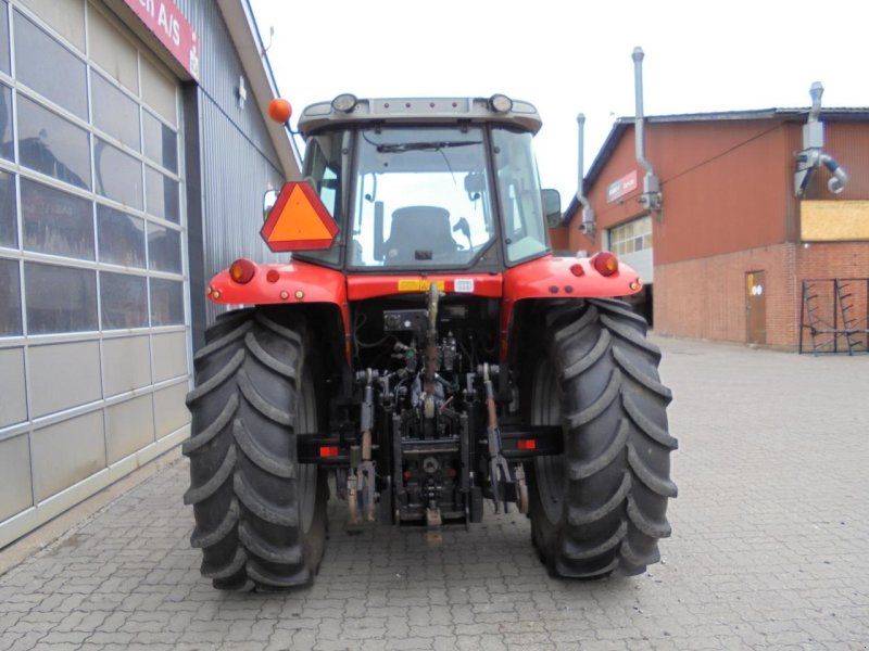 Massey Ferguson 6465 DYNA 6