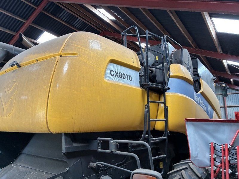 New Holland CX 8070 SLH