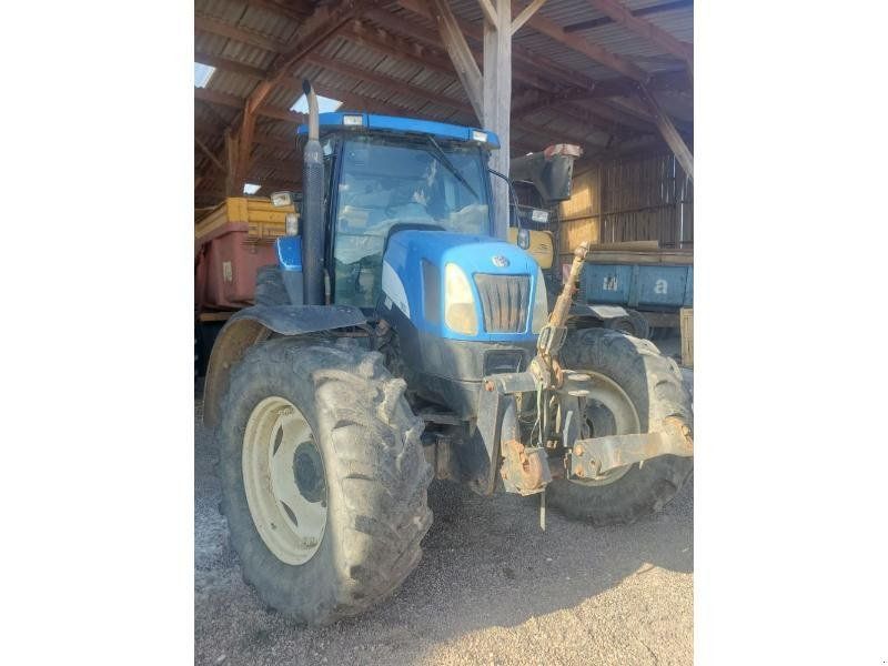 New Holland TS135A