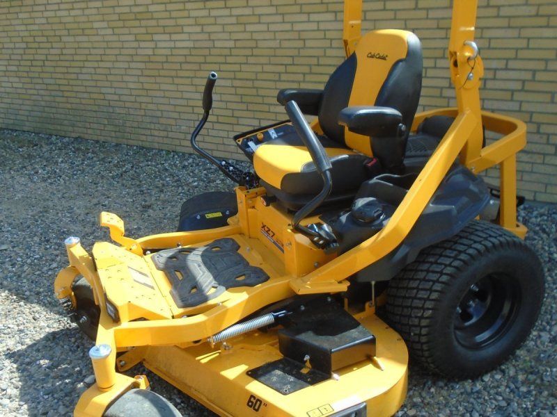 Cub Cadet XZ7 152I Demo Maskine kørt 19 Timer