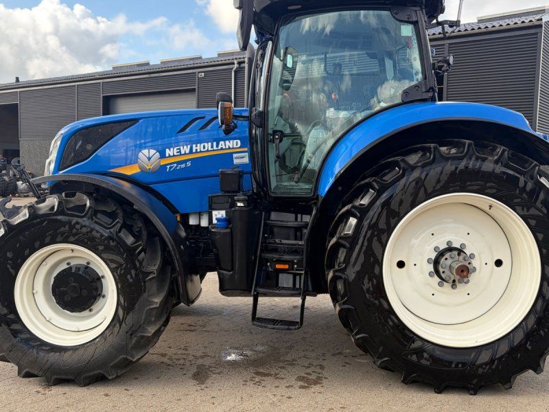 New Holland T7.215 S