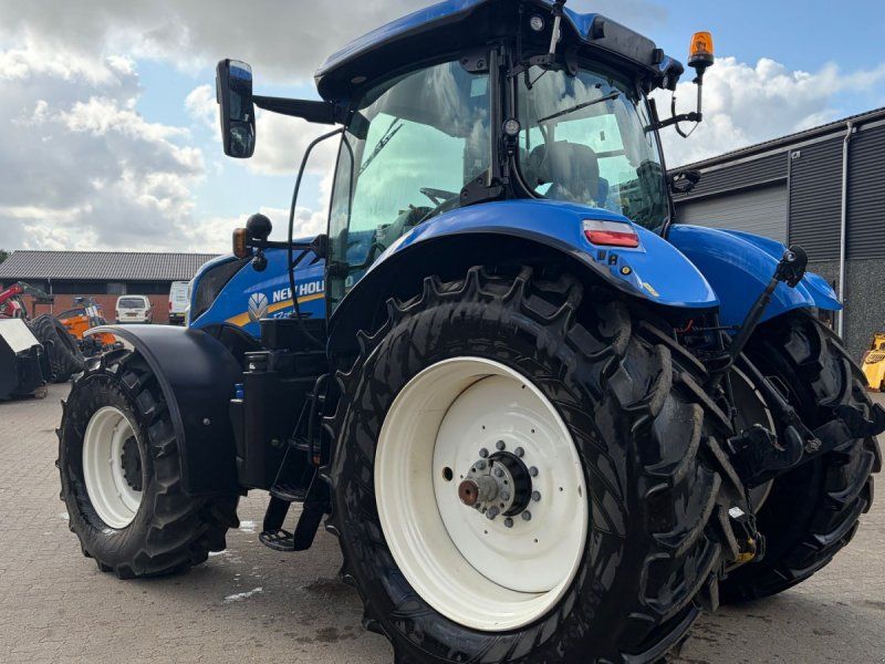 New Holland T7.215 S