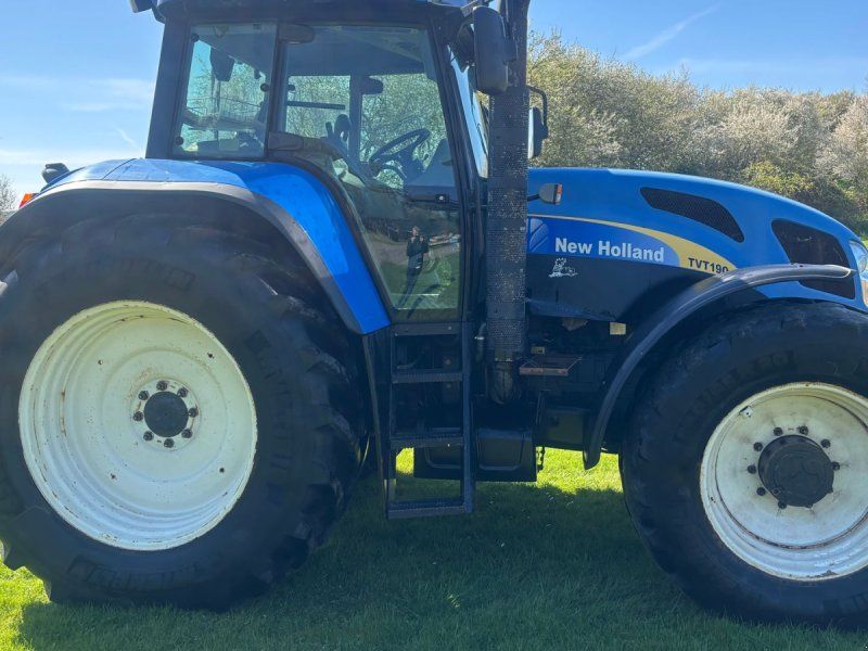 New Holland TVT 190