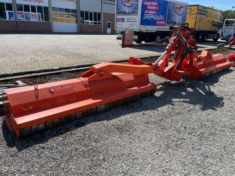 Tierre ALBATROS 830, Schlegelmulcher, Mulchgerät, 8,30 m