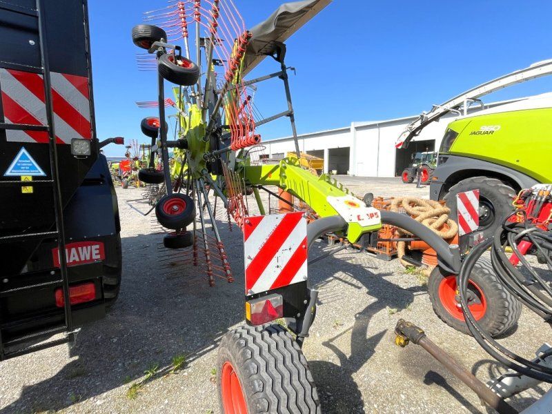 Claas LINER 1900, 6-Rad-Fahrwerk