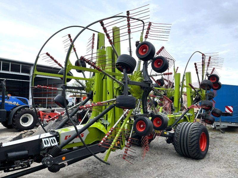 Claas LINER 4800 BUSINESS PRO, 6-Rad-Fahrwerk