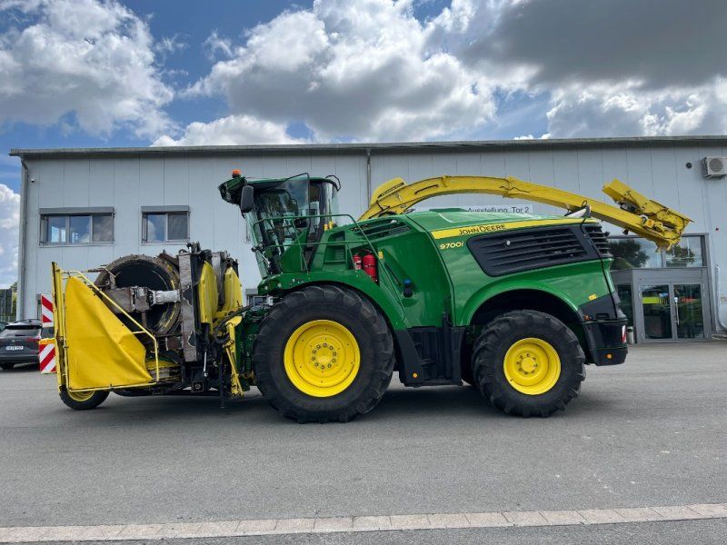 John Deere 9700 i, KEMPER 490 PLUS, NIR HarvestLab 3000, nur 1.061 h !
