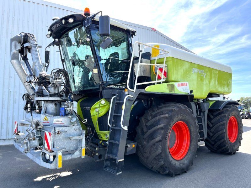 Claas XERION 4000 SADDLE TRAC, KOTTE XST 16 cbm, neuer Motor !