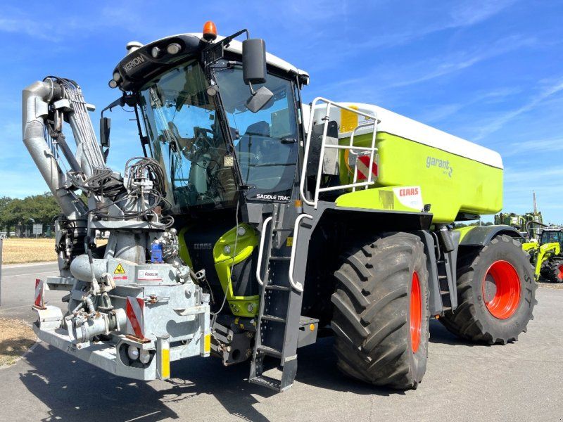 Claas XERION 4000 SADDLE TRAC, KOTTE XST 16 cbm, neuer Motor !