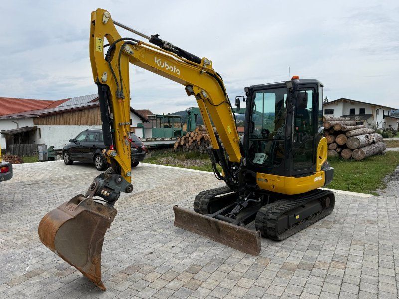 Kubota KX 042-4 mit Powertilt