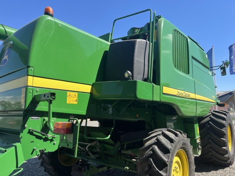 John Deere T660