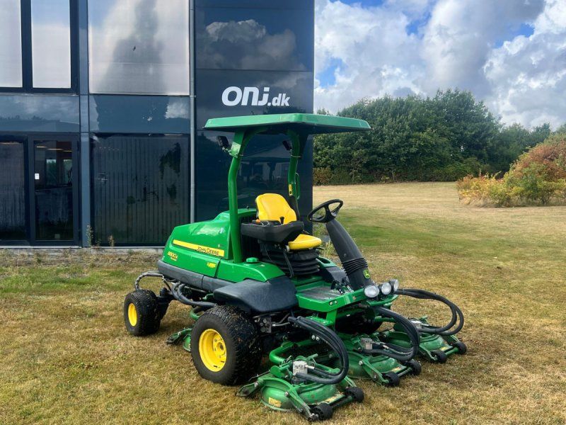 John Deere 8800 TerrainCut 8800A