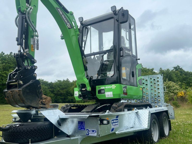 MAN Y20E med Williams trailer