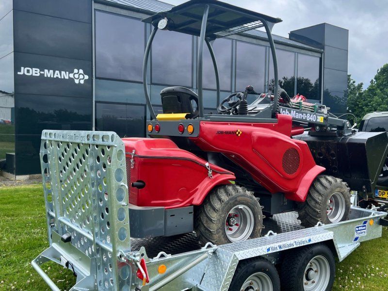 MAN 840 med Williams Trailer