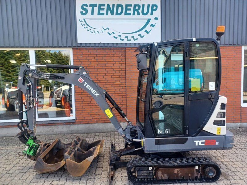 Schaeff 22-2