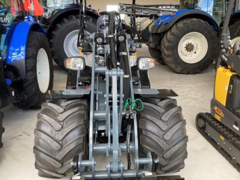 Giant G2700 HD Plus læsser