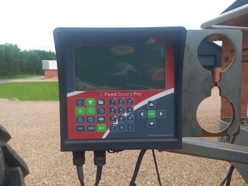 Peecon VME 15-200 FULDFODER