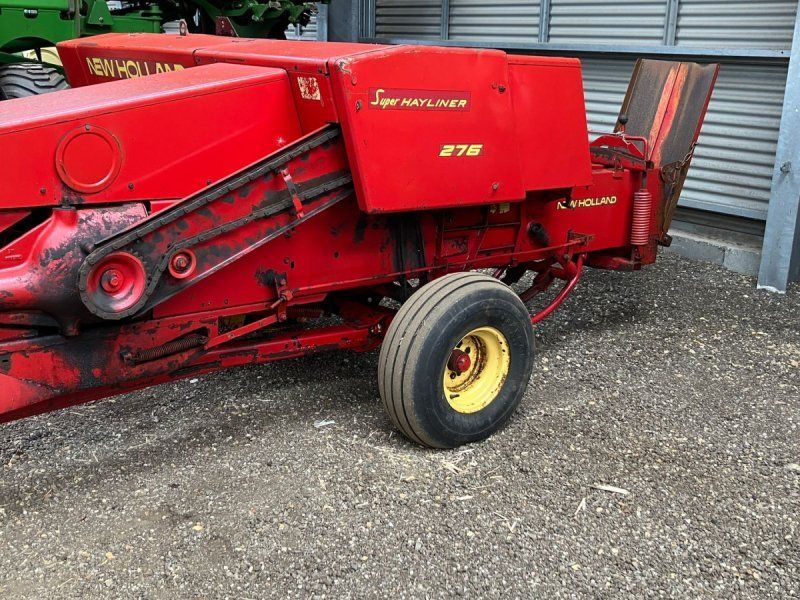 New Holland 276