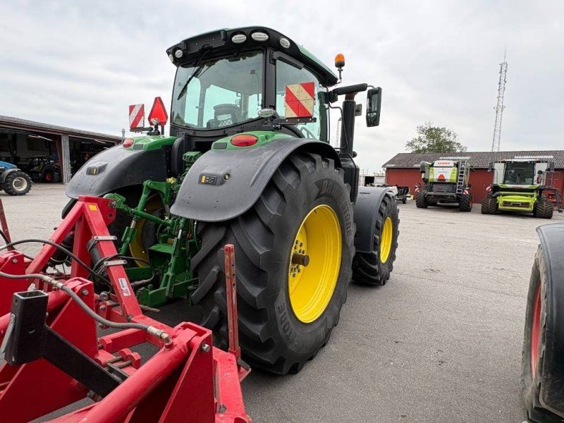 John Deere 6250 R