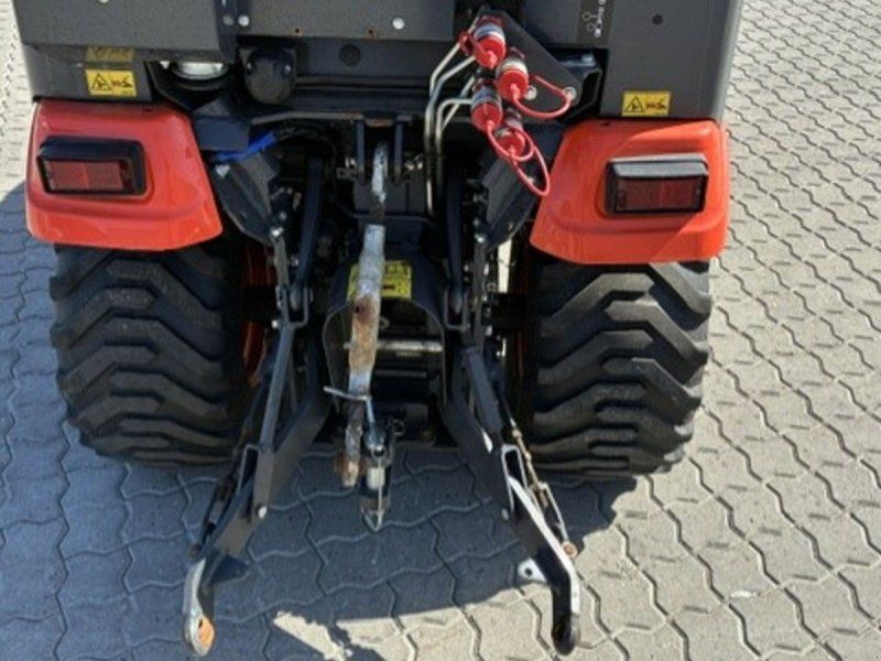 Kubota BX231 CAB