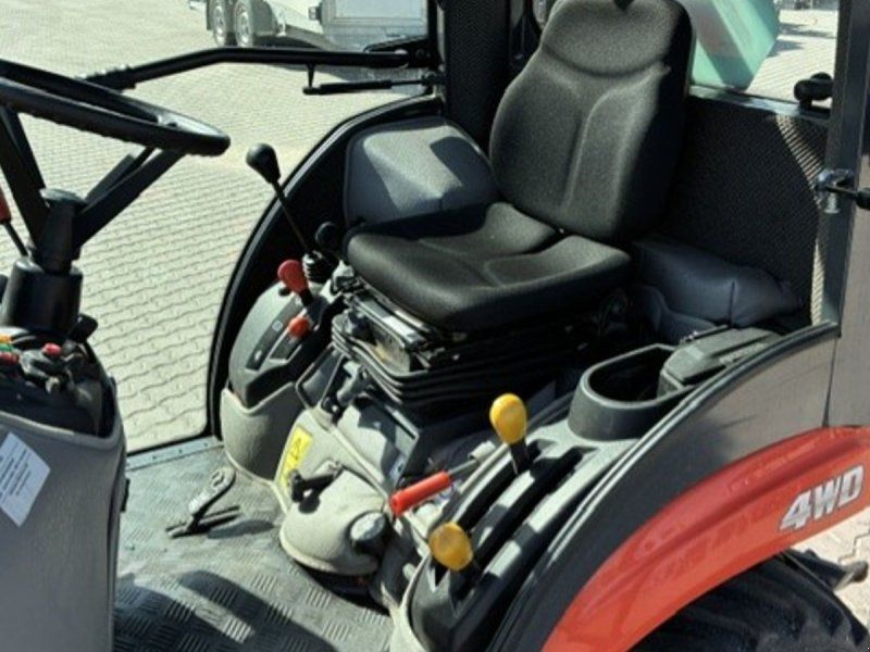 Kubota BX231 CAB