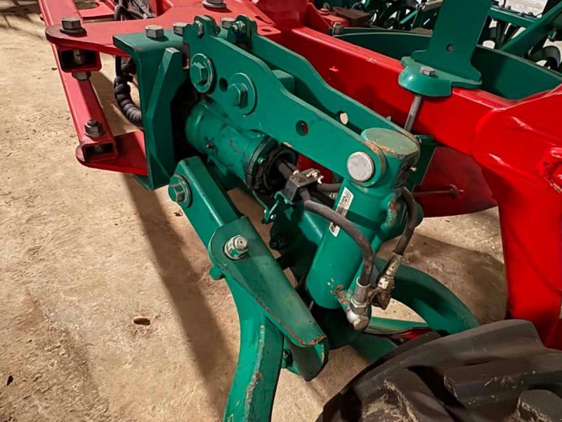 Kverneland 3300 S Variomat Med Packomat KUN 1000 Hektar!