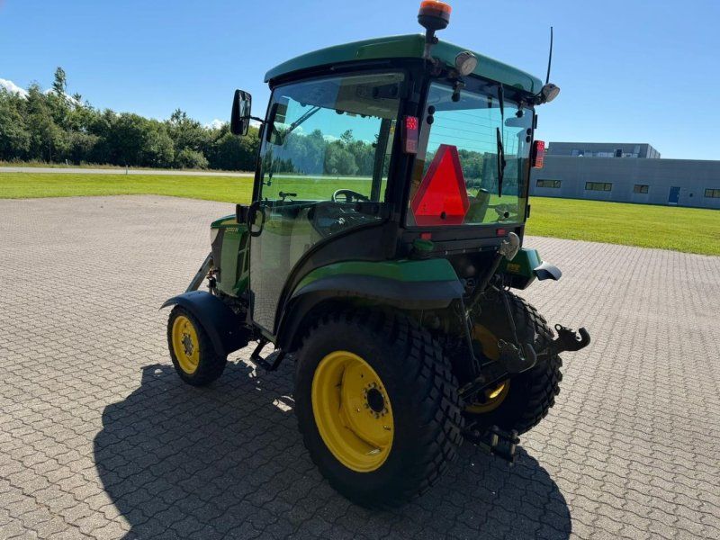 John Deere 2032R