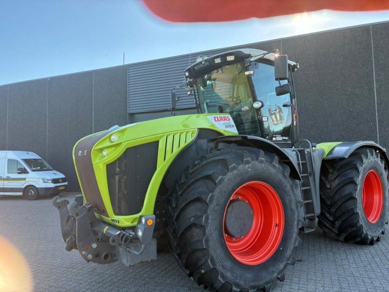 Claas XERION 4500