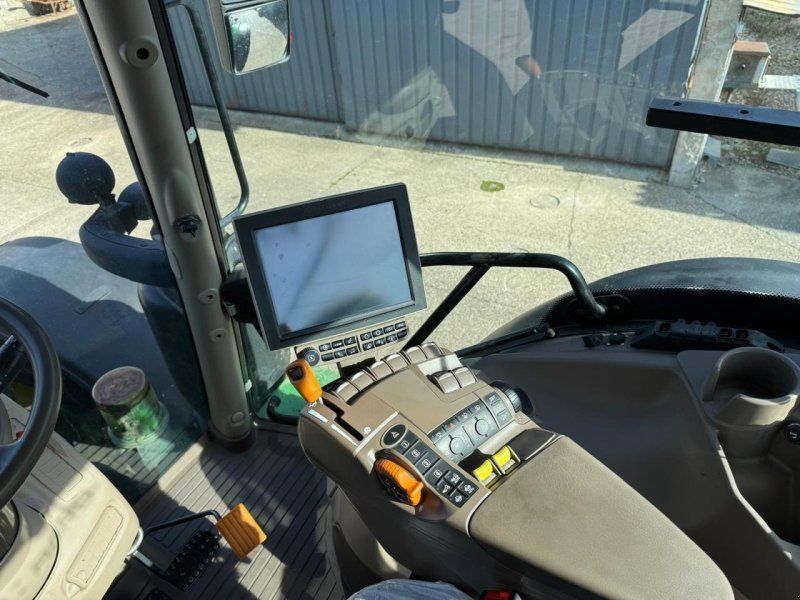 John Deere 6250R