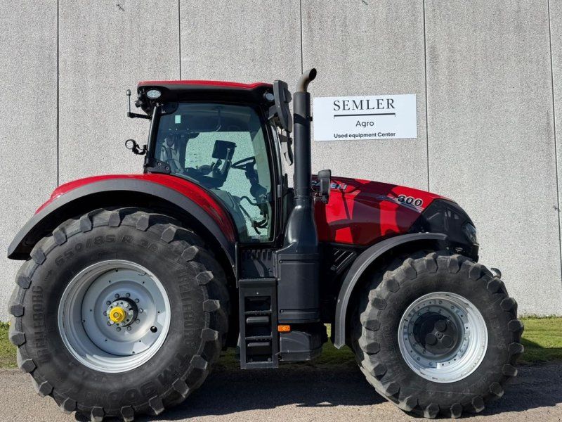 Case IH OPTUM 300 CVX