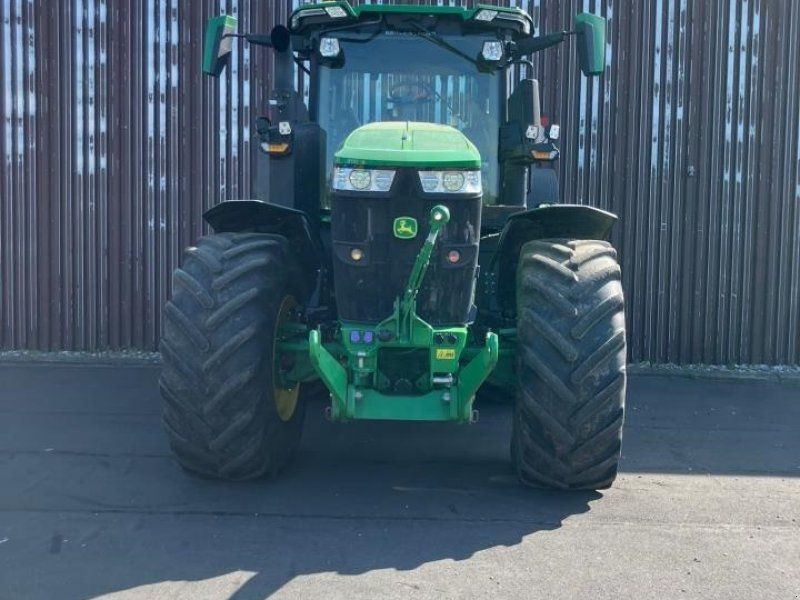 John Deere 7R 330