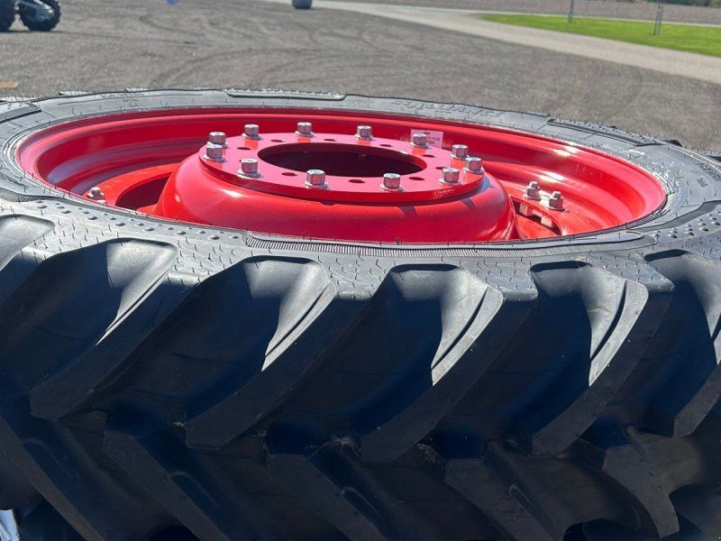 Alliance 320/85R38 & 320/90R54