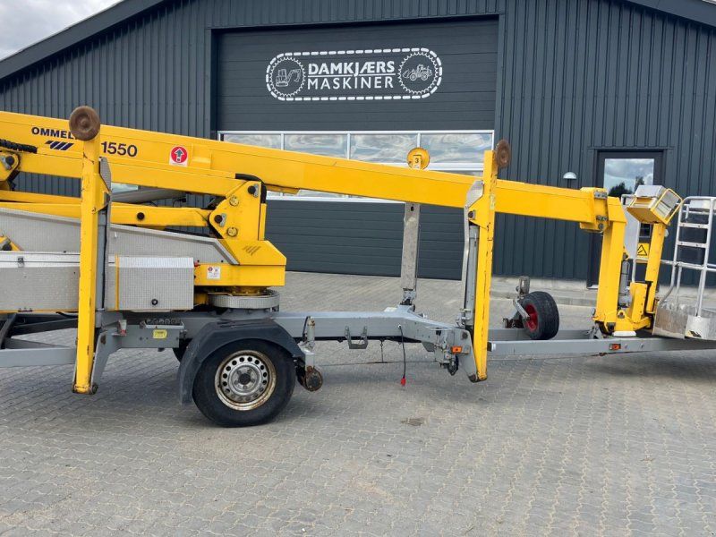 Omme 1550  1550 15 meters trailer lift