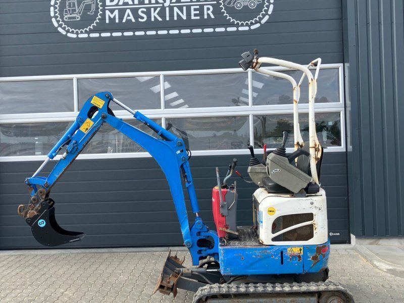 Takeuchi TB210R TB210 R