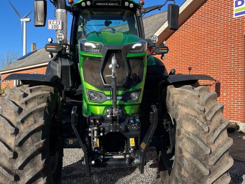 Deutz-Fahr 8280 TTV Warrior metal grøn