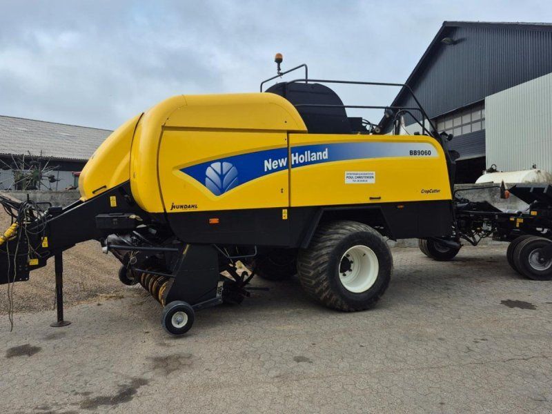 New Holland BB9060 Minibigballe med snitter
