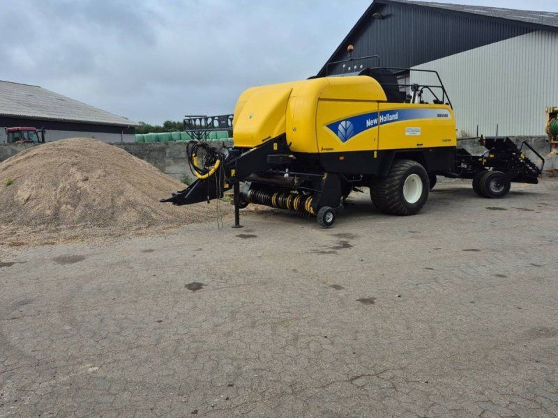 New Holland BB9060 Minibigballe med snitter
