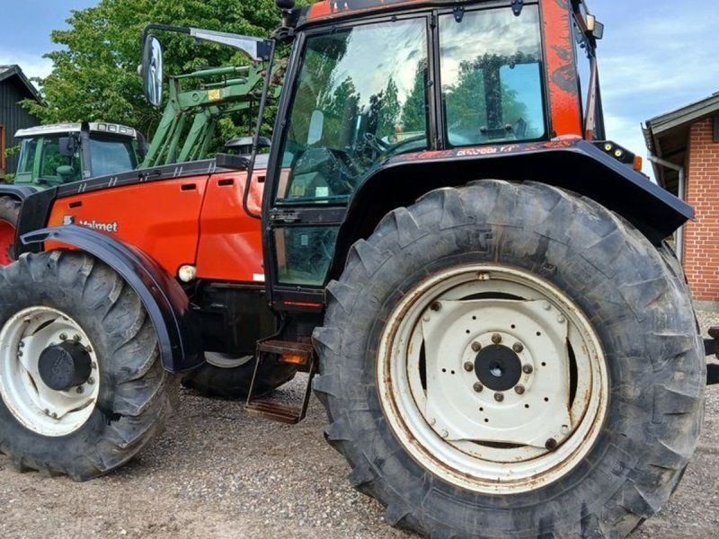 Valmet MEGA 8450