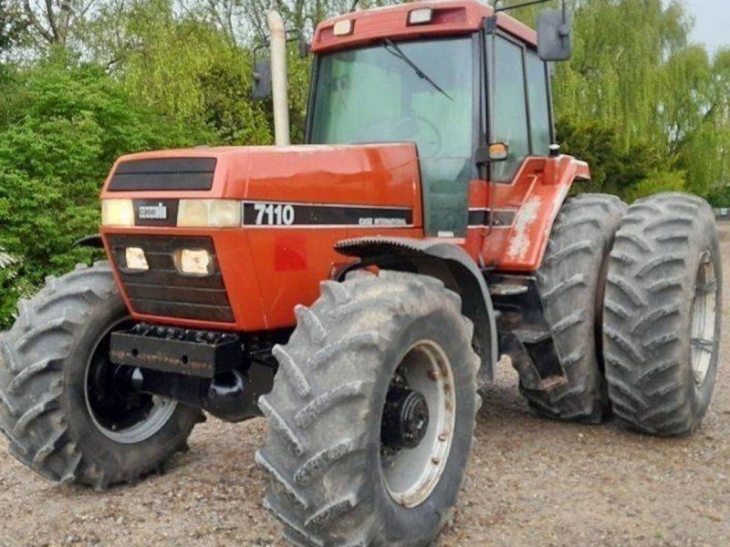 Case IH Magnum 7110 med tvillinghjul