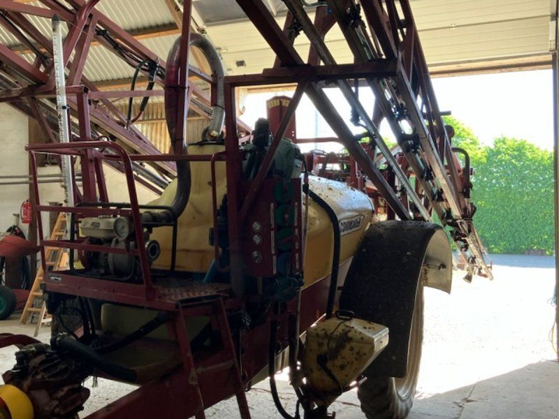 Hardi Commander 3200/4200-HAZ 24 Meter