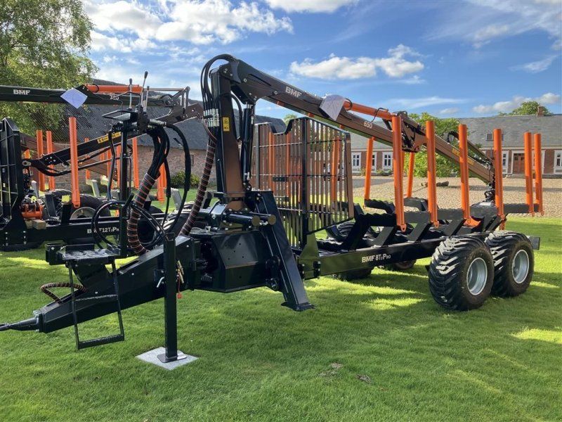 BMF 8 tons skovvogn med 6,5 m. kran
