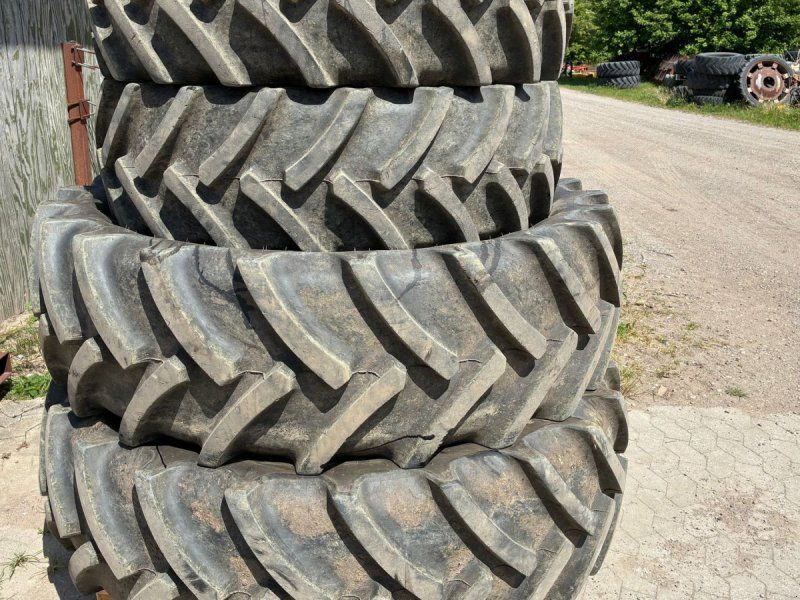 Mitas 480/70r38 + 380/70r28