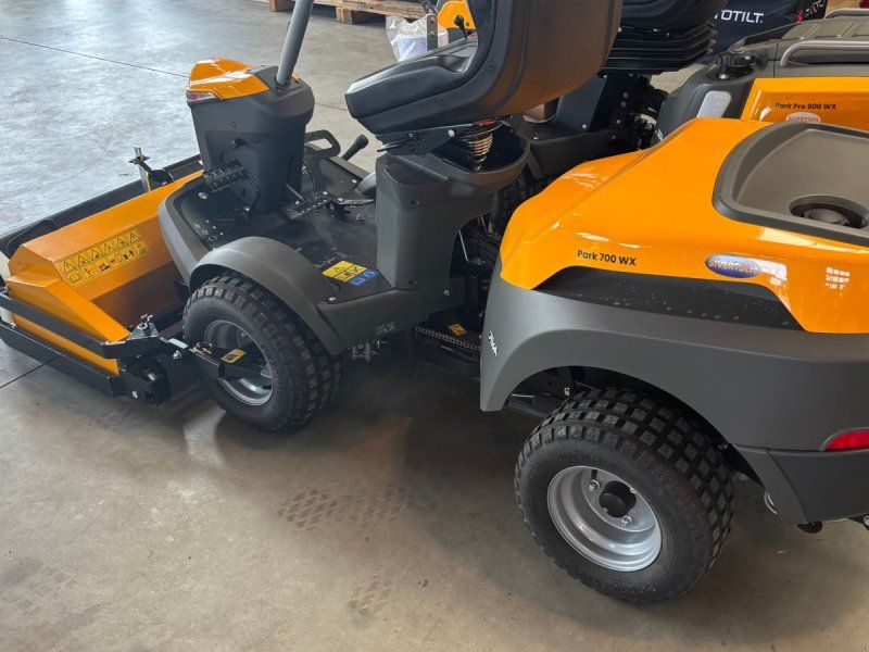 Stiga 700WX inkl. 92 cm Slagleklipper med man. højde reg.