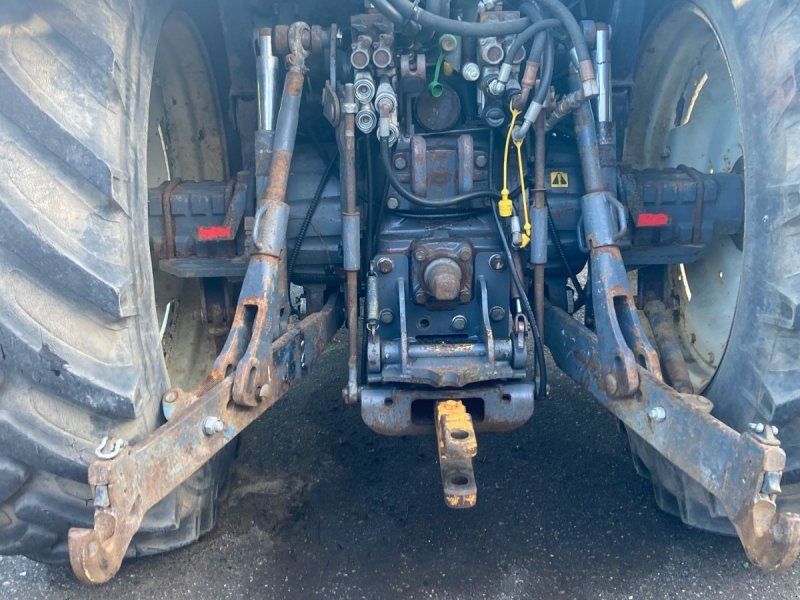 New Holland TS115