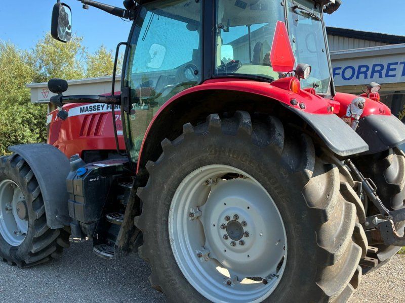 Massey Ferguson 7615 Dyna 6